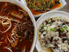 -罗氏豆花饭庄·川菜·土火锅·豆花(卡都花苑店)
