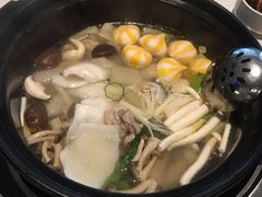 竹笙椰子鸡-百年果林椰子鸡(中洲店)