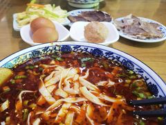 -伊穆祥牛肉面总店·清真
