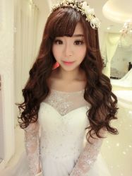 -艾米丽婚纱礼服