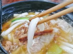 馄饨年糕-八角饮楼(虹桥店)