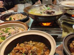 -帅巴人舅母子腊蹄民俗村