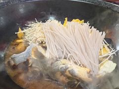 -边江铁锅炖鱼(振八街店)