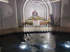 -涨巢·潮玩水疗局