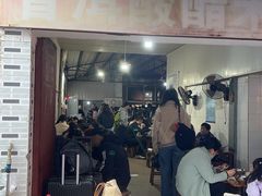 -正宗杨记普洱酸醋米线(总店)