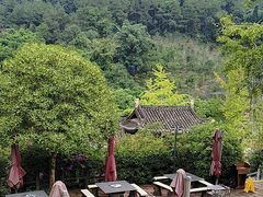 -楠柏弯休闲山庄(梨花溪店)