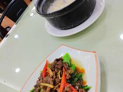 -金榜潮州砂锅粥(总店)