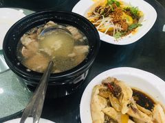 -瑞丰园庭院餐厅·白族传统家常菜