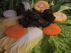 蔬菜拼盘-尚尚仙·酸汤猪手·猪肚鸡火锅(华联万柳购物中心店)