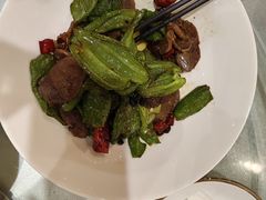 -辛香味烧鱼馆·非遗技艺·排骨红烧肉(光谷医药园店)