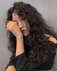 -环球蝶上美业连锁