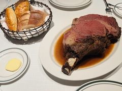 -Wolfgang’s Steakhouse 沃夫冈牛排馆(上海白玉兰广场店)