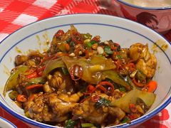 香辣紫苏牛蛙-荆九爷爆炒桥头三嫩(夫子庙店)