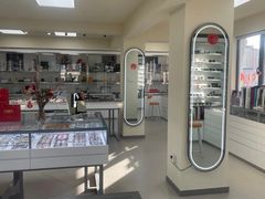-潘多拉眼镜·蔡司依视路明月(潘家园店)