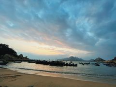 -那琴半岛地质海洋公园