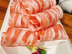 -老牌坊云南鱼豆花火锅(哈西万达店)