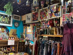 -义乌小商品批发市场(中国小商品城·篁园服装市场店)