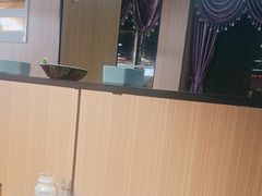 -新艺自助美食城(中山路店)