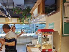 -绿草地·湘菜(喜盈门店)