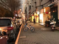 -狮虎桥路