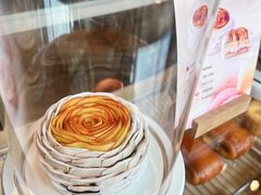 -VERIE BAKEHOUSE
