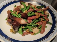 青瓜花鸡枞炒牛柳-晓粤·惹味粤菜(凯德乐峰广场店)