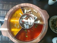 -滇釜火锅·能喝汤的火锅(车公庄店)
