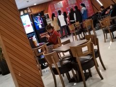 -大光明丽星VIP影城(昌里路杜比全景声店)