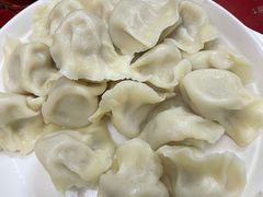猪肉酸菜饺子-哈尔滨饺子王·东北菜(鱼鳞浃路店)