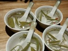 西湖莼芽-燕风楼烤鸭店(建设总店)