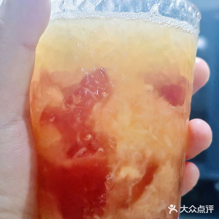 香水柠檬蜜桃果饮