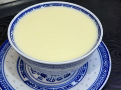 -广信牛奶甜品世家(台东店)