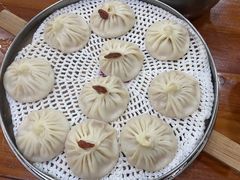 -正宗开封黄家灌汤小笼包子