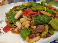 双椒藕尖炒肾片-麦园农庄·西江河鲜