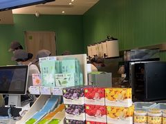 -奈雪的茶(优特汇店)
