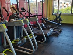 -英特健身俱乐部