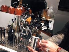 -Double cafe