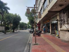 -广场正宗原汁薏米店