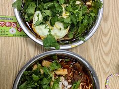 -薛记襄阳香辣牛肉面(美地家园店)