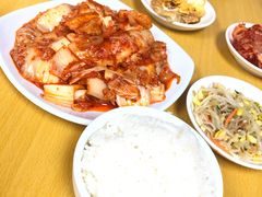 辣白菜炒五花肉-屋里家延边朝鲜族冷面(南园店)