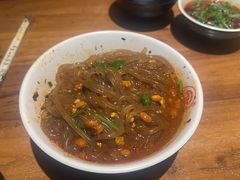 -万记麻辣烫国展总店