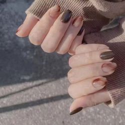 -悦指间美甲美睫