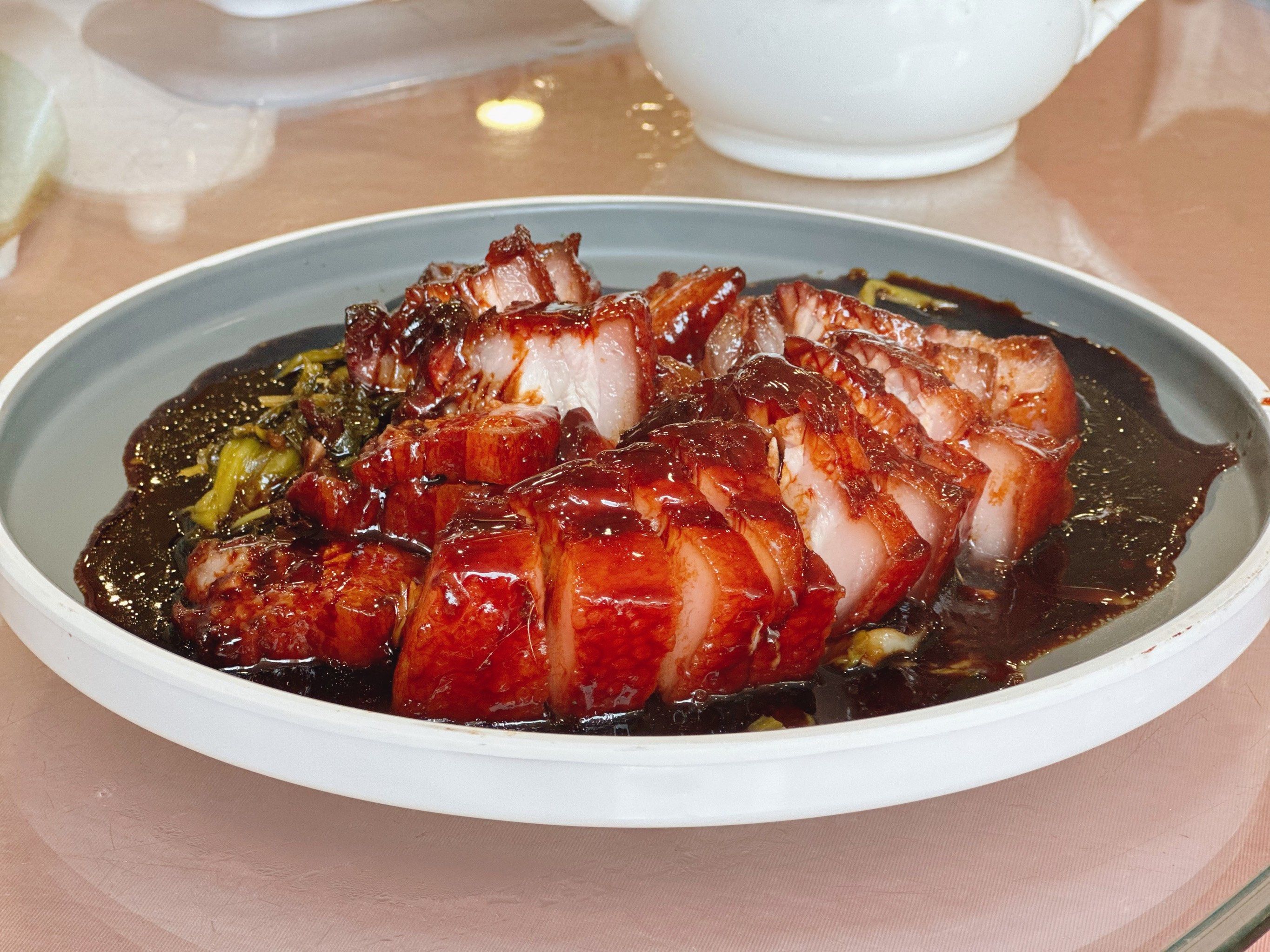 就好这一口软烂的老娘叉烧