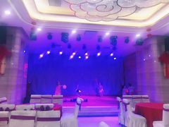 -江南大酒店·地道正宗有锅气的江西菜(中华北大街店)