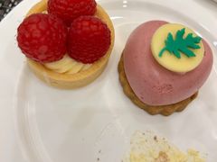 -元一希尔顿酒店·鲜切牛肉火锅禅自助餐厅
