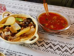 -满格嗦新疆椒麻鸡火锅.炒米粉(川大江安校区店)