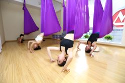 -亚太瑜伽普拉提学院