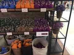 -L.C FLORA花予你(城西银泰城店)