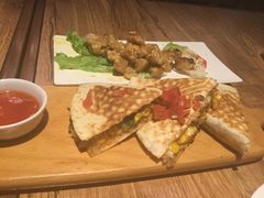 -玛格萝妮(汇智国际商业中心店)