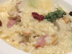 奶油蘑菇培根饭-UPPER KITCHEN(延安路店)